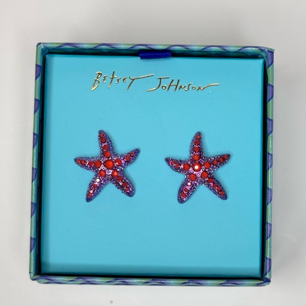 NWT Betsey Johnson Mermaid Jewels Crystal Starfush Stud Earrings